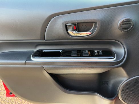 Used 2018 Toyota Prius C Four w/ Carpet Mat Package image 14