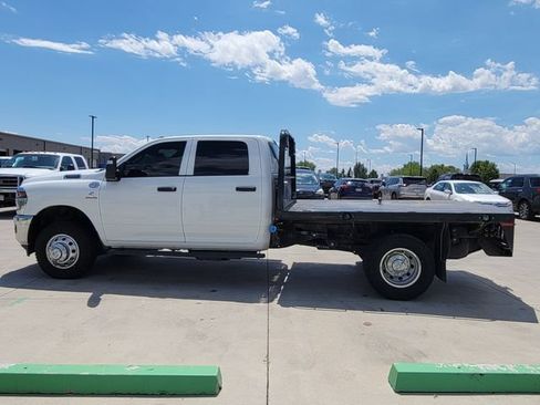 Used 2025 RAM 3500 Tradesman w/ Chrome Appearance Group AWD/4WD image 6