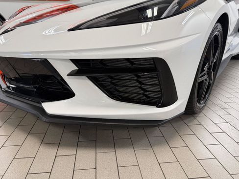 Used 2023 Chevrolet Corvette Stingray Coupe RWD image 32