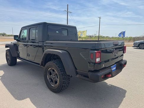 Used 2021 Jeep Gladiator Rubicon image 3