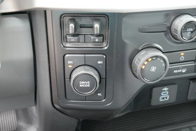 New 2026 Ford F350 XL w/ XL Chrome Package AWD/4WD image 15