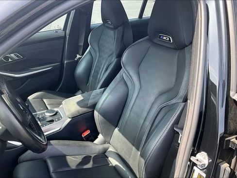 Used 2023 BMW M3 w/ Executive Package RWD image 5