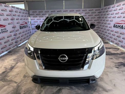 Used 2024 Nissan Pathfinder S AWD/4WD image 4