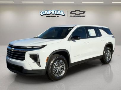 Certified 2025 Chevrolet Traverse LT