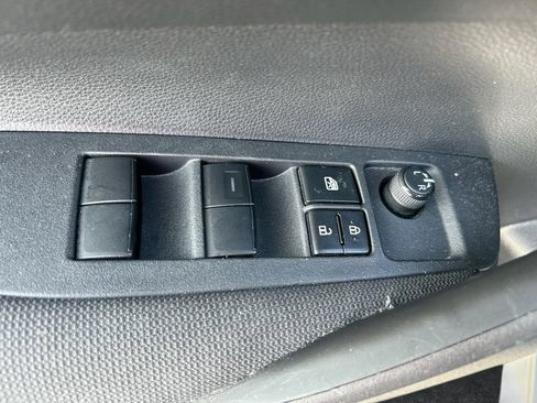 Used 2024 Toyota Corolla LE FWD image 12