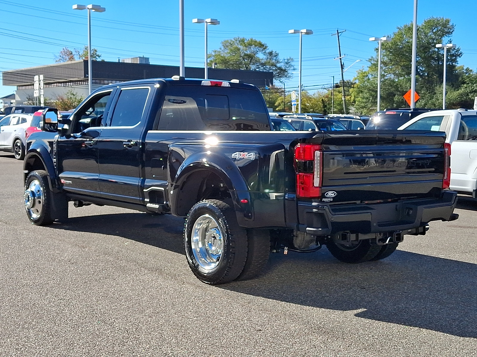 Certified 2027 Ford F450 Platinum AWD/4WD image 7