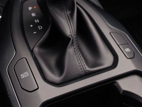 Used 2025 Kia K4 FWD image 19