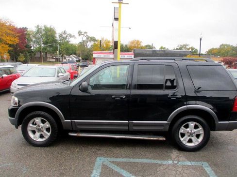 Used 2003 Ford Explorer Sport XLT image 4
