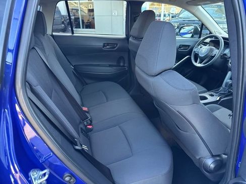 Used 2024 Toyota Corolla Cross LE image 18
