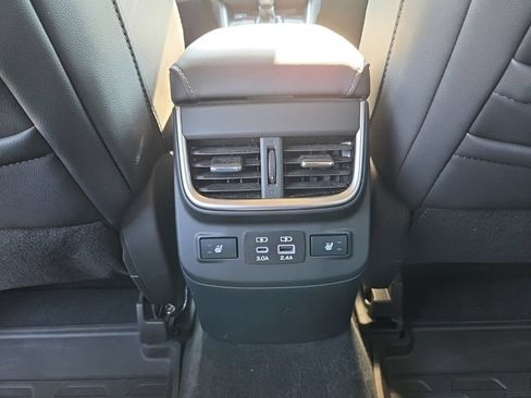 Used 2023 Subaru Outback Limited AWD/4WD image 14