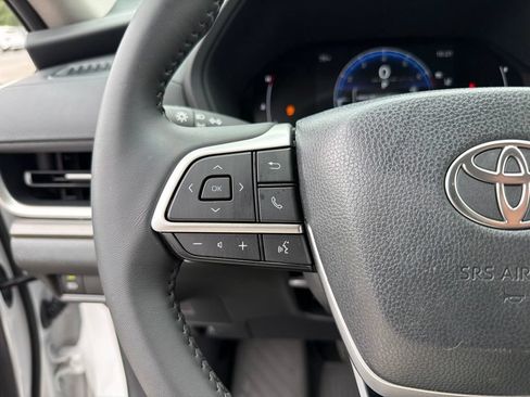 Used 2026 Toyota Grand Highlander AWD image 16