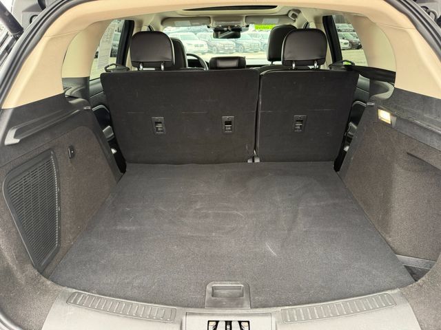 Used 2024 Lincoln Corsair Grand Touring w/ Rear Removable Package Tray AWD/4WD image 11