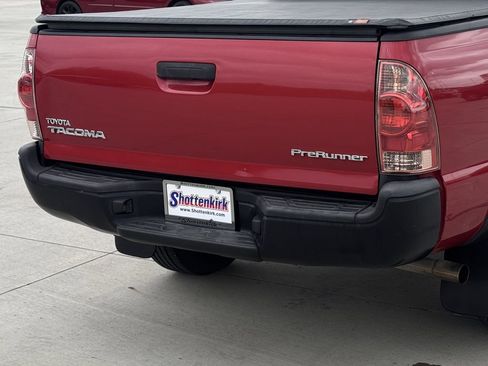 Used 2014 Toyota Tacoma PreRunner w/ Convenience Package image 6