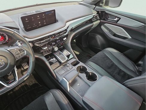 Used 2022 Acura MDX A-Spec image 12