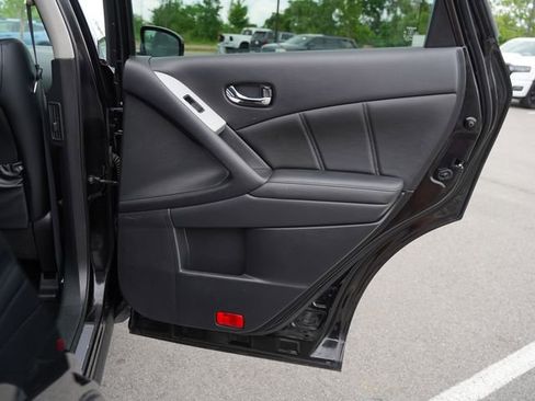 Used 2013 Nissan Murano SL w/ Navigation Pkg AWD/4WD image 23