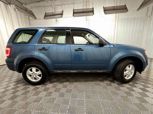 Used 2009 Ford Escape XLS image 14