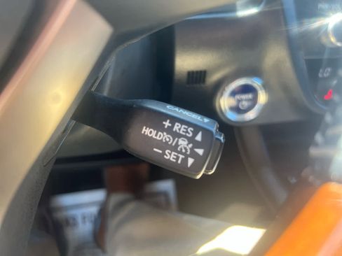 Used 2019 Lexus RX 450hL Premium image 22