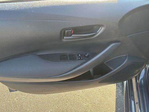 Used 2024 Toyota Corolla LE FWD image 28