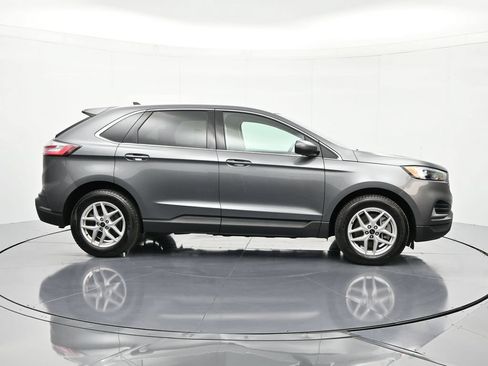 Used 2024 Ford Edge SEL AWD/4WD image 4