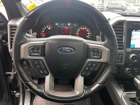 Used 2018 Ford F150 Raptor w/ Equipment Group 802A Luxury image 11