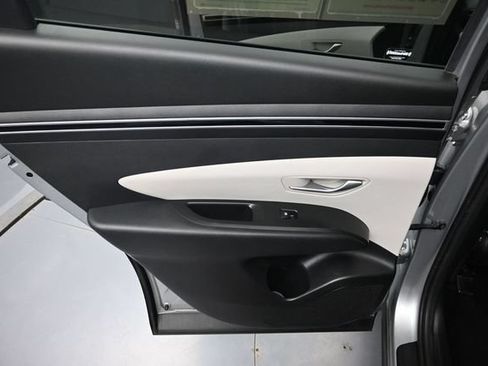 Used 2024 Hyundai Tucson SEL FWD image 26