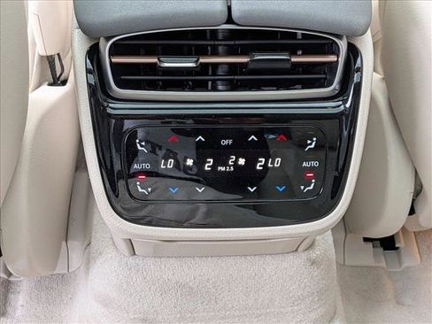 Certified 2023 Mercedes-Benz EQS 580 4MATIC Sedan image 19