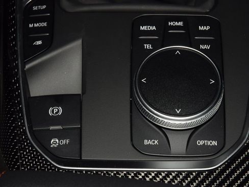 Used 2025 BMW M2 Base w/ Lighting Package image 34