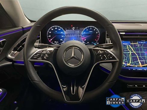Used 2025 Mercedes-Benz E 350 Sedan image 11