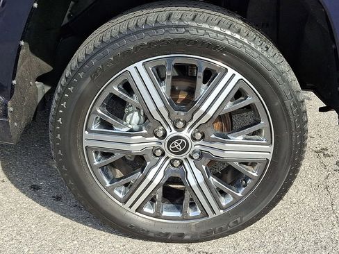 Used 2023 Toyota Tundra Capstone AWD/4WD image 10