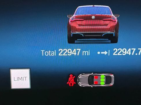 Used 2023 BMW i4 eDrive35 image 25