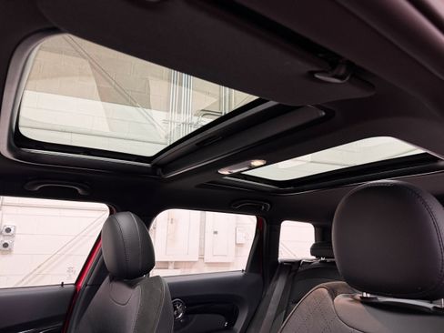 Used 2020 MINI Cooper Clubman S w/ Driver Assistance Package image 27