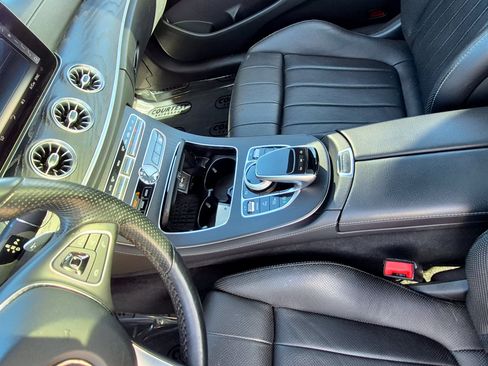 Used 2018 Mercedes-Benz E 400 4MATIC Coupe image 20