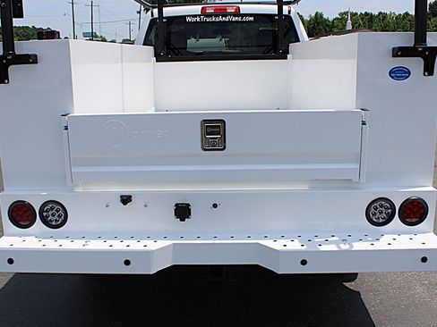 Used 2024 RAM 2500 Tradesman RWD image 19