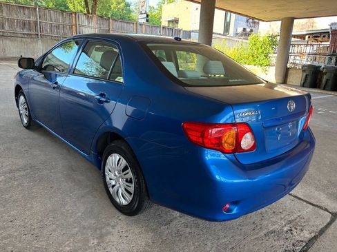 Used 2010 Toyota Corolla LE FWD image 7