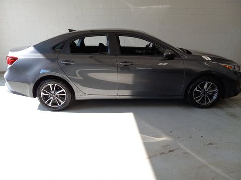 Certified 2023 Kia Forte LXS FWD image 2