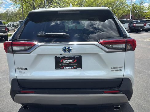 Used 2023 Toyota RAV4 Limited AWD/4WD image 21