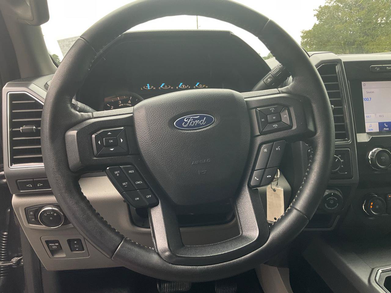Used 2020 Ford F150 XLT w/ Equipment Group 302A Luxury AWD/4WD image 26