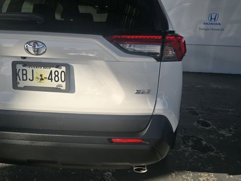 Used 2023 Toyota RAV4 XLE image 43