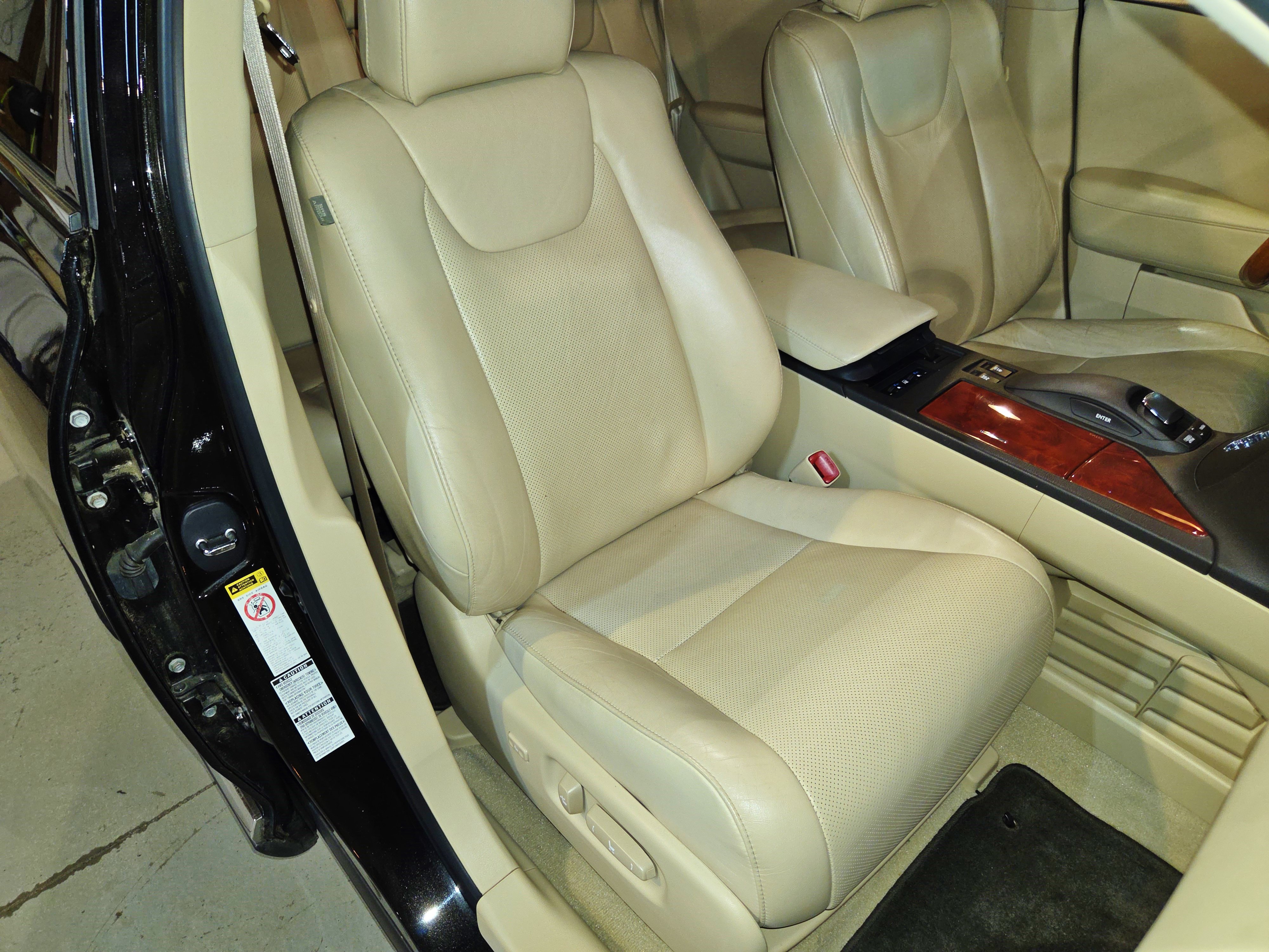 Used 2012 Lexus RX 350 AWD w/ Premium Pkg image 33