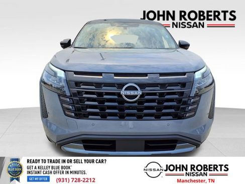 New 2026 Nissan Pathfinder Platinum AWD/4WD image 14