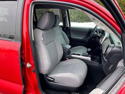 Used 2023 Toyota Tacoma SR5 image 11