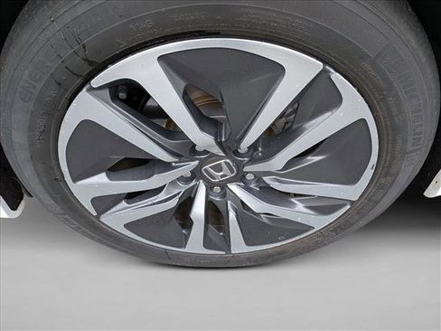 Used 2021 Honda Accord Hybrid image 13