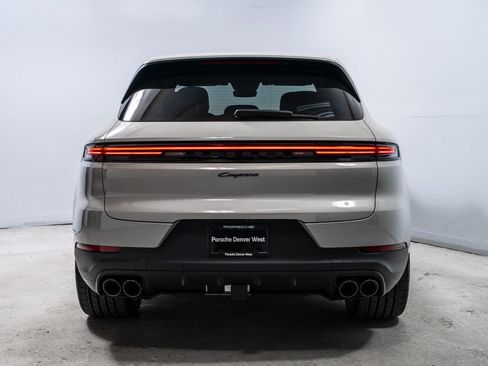 New 2026 Porsche Cayenne image 6