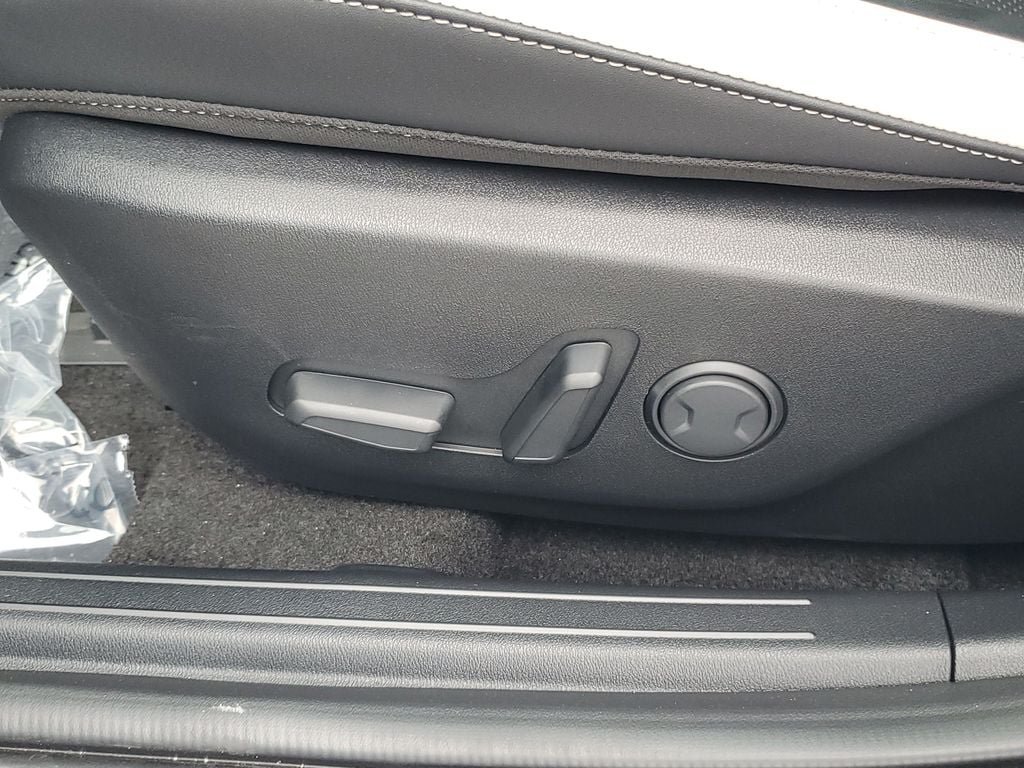 New 2026 Kia K4 GT-Line FWD image 7