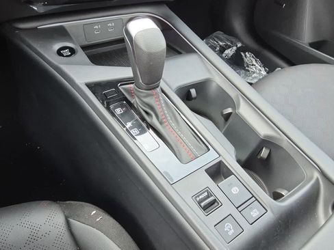 New 2026 Nissan Sentra SR w/ SR Premium Package FWD image 12