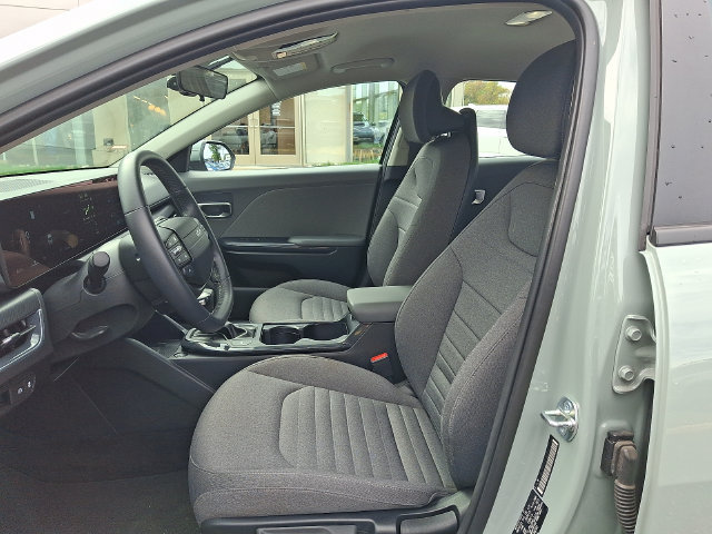Certified 2025 Kia K4 GT-Line Turbo FWD image 13