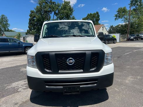 Used 2019 Nissan NV 2500 SV RWD image 2
