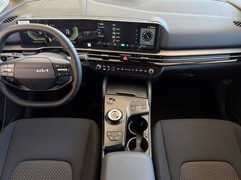 New 2026 Kia Sportage LX FWD image 15