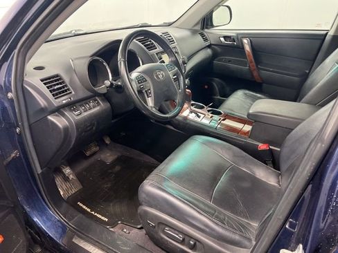 Used 2013 Toyota Highlander Limited image 22