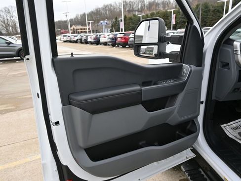Used 2024 Ford F550 2WD SuperCab Super Duty image 66